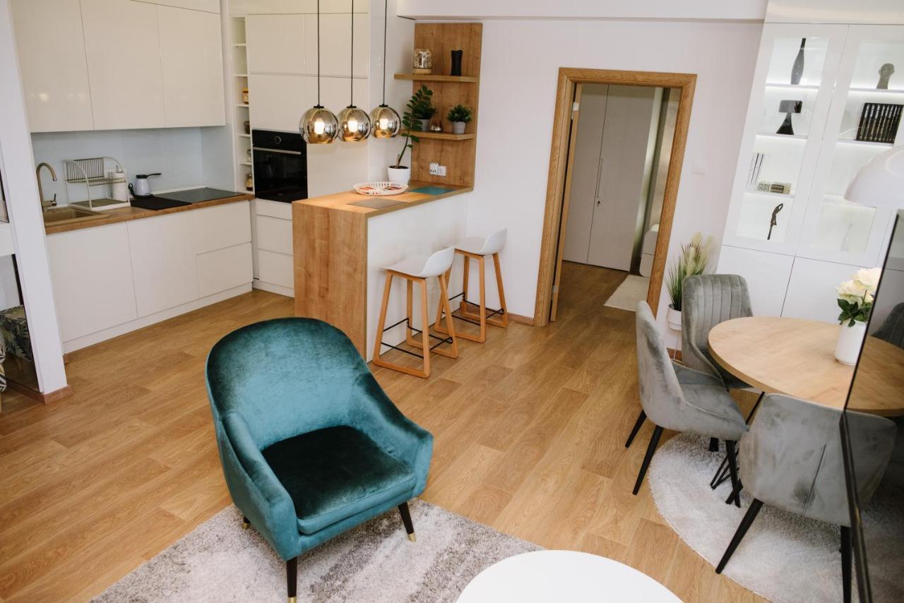 Lusso Apartman Суботиця Екстер'єр фото