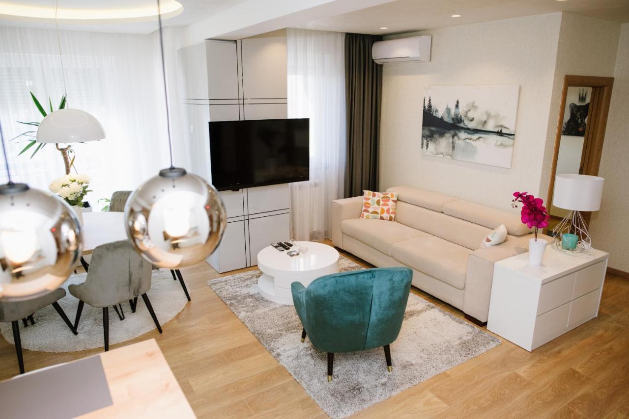 Lusso Apartman Суботиця Екстер'єр фото
