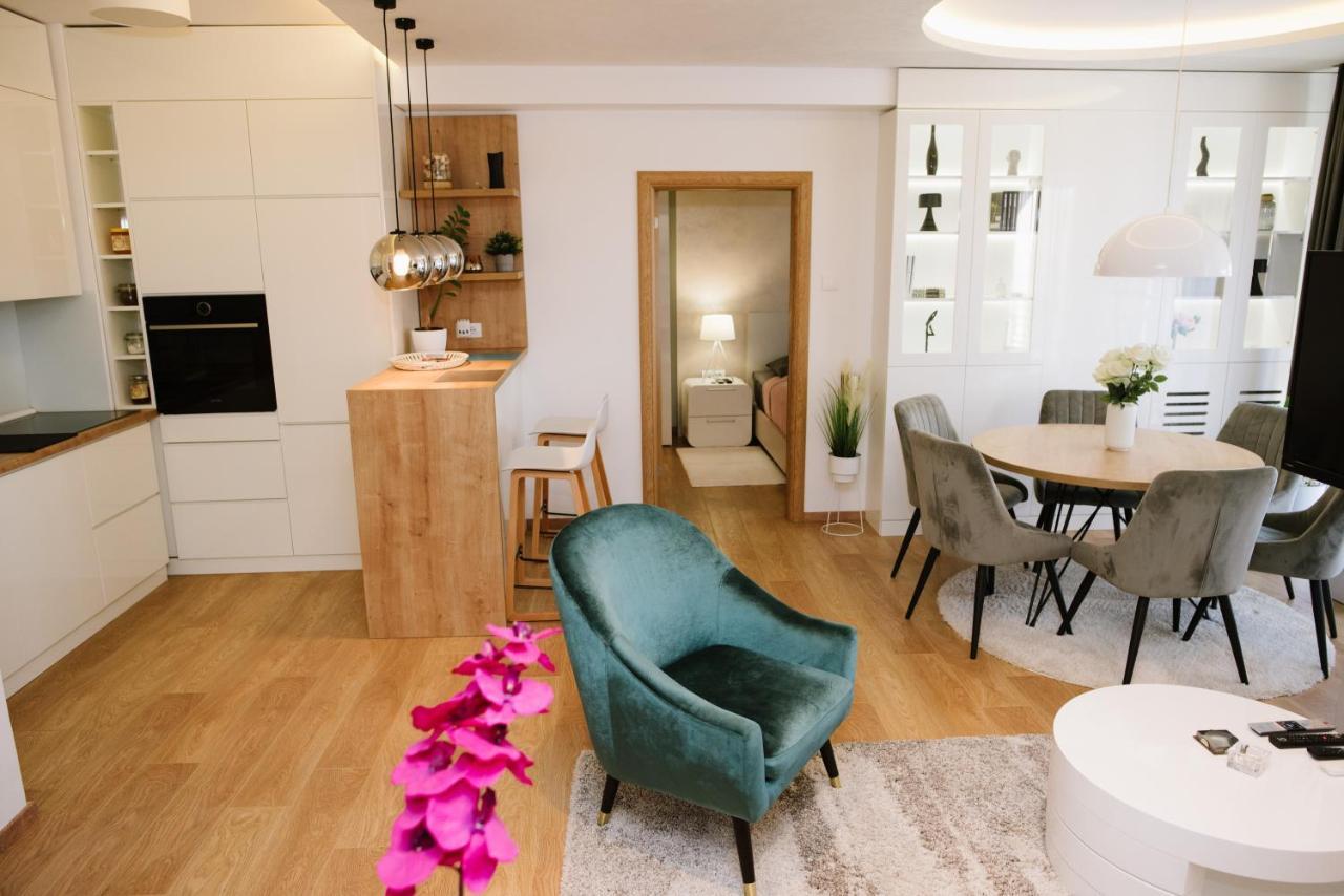 Lusso Apartman Суботиця Екстер'єр фото