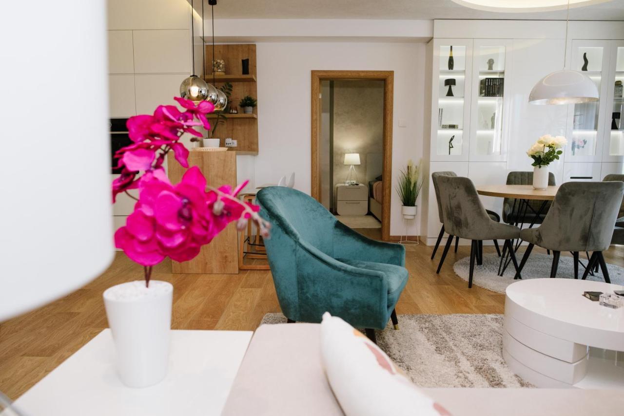 Lusso Apartman Суботиця Екстер'єр фото